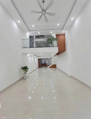 (ncc) cho thuê nhà 3 tầng mặt tiền đường trịnh đình thảo, khuê trung, cẩm lệ, diện tích: 100m2