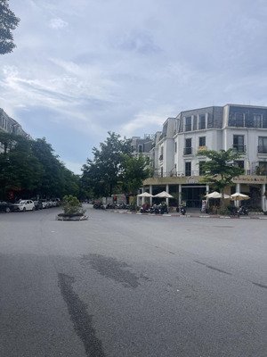 bán nhà mặt phố đẹp tại nguyễn xiển, 22,33 tỷ, 65m2, nhiều tiện ích