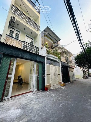 nhà gần sân bay 4*15m 2lầu 3pn 3wc hxh nguyễn văn công p3