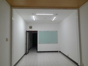 cho thuê nhà mặt tiền 1 trệt 2 lầu đường trần văn khéo, gần nhà thuốc trung sơn