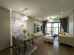 chính chủ bán căn góc tầng đẹp 3n2vs 113m2 bên goldmark giá 7,5 tỷ có ra lộc, có slot.lh 