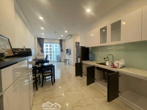 cần bán căn hộ sunrise riverside dt 70m2 : 2pn 2wc giá 4,5 tỷ hoàn sổ đầy đủ nội thất 