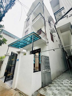 bán nhà riêng lô góc 70m2, 4 tầng cực đẹp phúc lợi, long biên, giá 8,18 tỷ