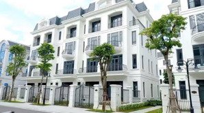 cần bán căn liền kề phân khu mẫu đơn dự án vinhomes star city thanh hóa. liên hệ: 