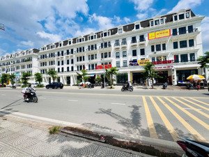 cần tiền kinh doanh bán gấp căn lk góc 193,8m2 vip nhất dự án louis city hoàng mai, view hồ yên sở