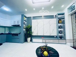 bán gấp nhà 5 tầng, 3pn, 3wc, giá 5,85 tỷ, 23m2 tại tân mai, hoàng mai, hà nội