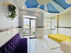 căn studio bancol đầy đủ nội thất tiện nghi ngay trung tâm bình thạnh