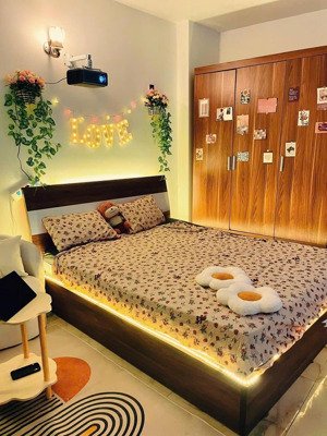 căn studio đầy đủ tiện nghi ngay phố ẩm thực phan xích long 30m2