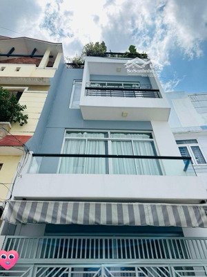 bán nhà bình thạnh, đinh tiên hoàng, sát cầu bông. hẻm xe hơi, diện tích lớn chỉ 5,x tỷ