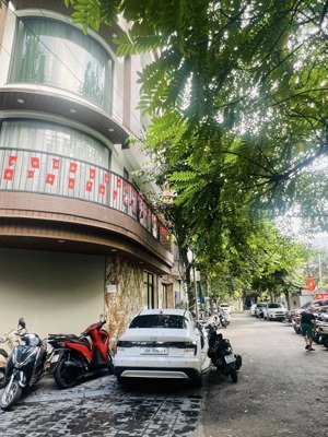 lê văn lương, cầu giấy - 100m2 x mt 6.6m - nhà liền kề, phân lô - ô tô dừng đỗ, tránh nhau