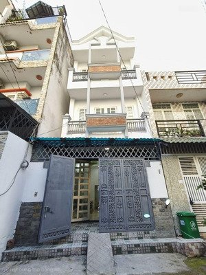 nhà bán hxh bình trị đông, dt 4x14, 4 tầng giá 5 tỷ 3 tl