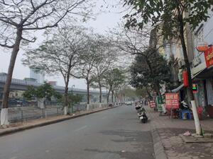 Bán nhà mặt phố Giáp Nhất | 75m² 7 tầng thang máy, vỉa hè rộng view sông Tô Lịch – 32 tỷ