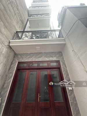 quá hiếm - ngõ nông 1 nhà ra ô tô - sạch thoáng