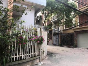 chính chủ bán nhà 80m2 ở đường lâm hạ, vị trí lõi quận long biên