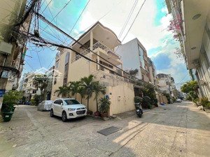 bán nhà mặt ngõ 68 phú diễn lô góc ô tô tránh nhau, 64m2 3t, mt 4.5m, 14.8 tỷ 