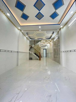 bán nhà 2 tầng hẻm thông xe hơi 8m 4x16 sổ vuông a4 giá 6.8 tỷ lh 