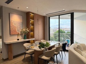 chính chủ cần bán gấp căn hộ 3pn 97m2 full nội thất giá 6,9 tỷ tại flc 36 phạm hùng. lh: 