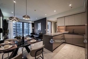bán căn hộ chung cư kingston residence, 90m2, 3pn, 2wc, sổ hồng, giá: 8tỷ,lh: gặp vinh