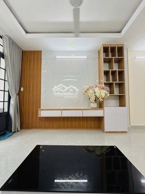 bán gấp nhà riêng tại nguyễn văn đậu, 9,3 tỷ, 69m2, 2pn, 3wc, bình thạnh, hcm