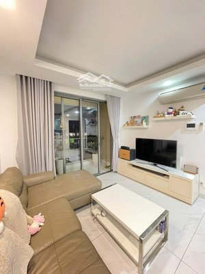 cần cho thuê cc sky center dt 42m2 1pn 1wc full nt giá 11tr/th lh tuấn