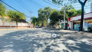 ngộp- nhà hai mặt tiền 4 tầng kd sầm uất ngay ga metro có thu nhập 20tr/tháng