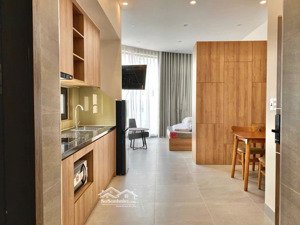 bán tòa căn hộ góc 2 mặt tiền khuê mỹ đông, 8 phòng full nội thất, doanh thu 70tr/tháng