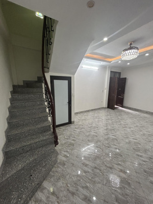 gia đình cần bán nhà 30m2, chính chủ.