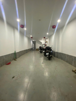 chủ đt lớn uy tin bán toà 7t 17p full nội thất mới tinh. giá sốc hơn 17 tỷ cho đt nhỏ nhập hàng