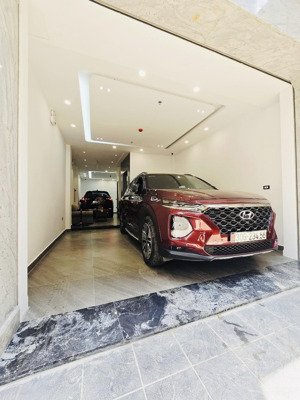 phân lô hoàng quốc việt phố vip cầu giấy 65mx7t,mt 4.5m giá 31.3 tỷ ô tô tránh, thông 20m ra phố