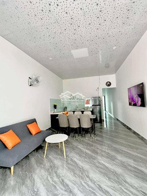 cho thuê nhà 2 phòng full nội thất khu vĩnh hoà nha trang giá 8 triệu/tháng