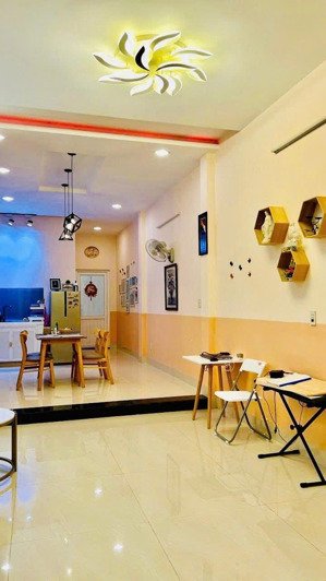 (ncc) cho thuê nhà 2 tầng mặt tiền full nội thất - gần đh sư phạm