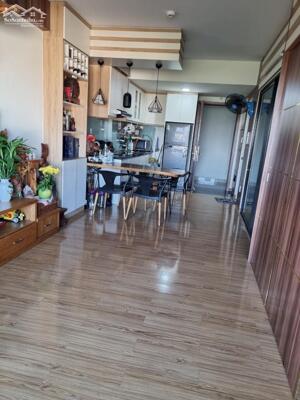 Cần bán gấp căn hộ Flora Kikyo, 55m2 1 + 1PN có nội thất , đã có sổ hồng,view hồ sinh thái, lầu cao, Lh: 0388668882 gặp Tâm ( zalo )