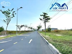 Bán đất SKK xây dựng xưởng 10.000m2 giá chỉ 36,2 tỷ. KCN Bà Rịa Vũng Tàu