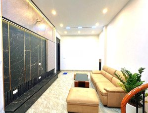 bán nhà phố thụy khuê, tây hồ 30 m2, 6 tầng, mt 3.5m, thang máy, giá 7.6 tỷ