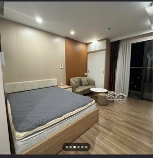 mời thuê căn studio 29m2 đủ đồ ban công hướng nam toà h2 haven park.hl ạ