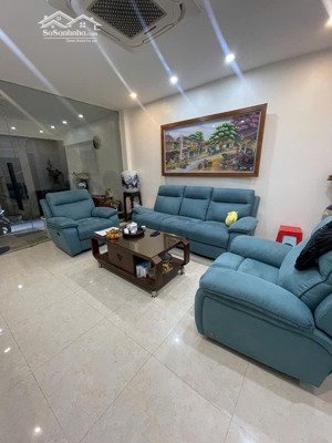 bán nhà ngọc hà - dân xây - ở ngay - 6 tầng thang máy - ngõ rông thoáng - cách ô tô tránh 40m