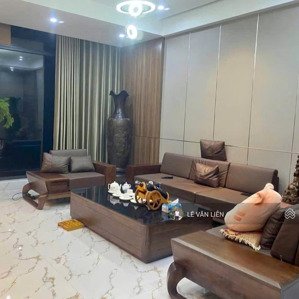 bán nhà hoàng quốc việt 65m² giá 21.6 tỷ 5 tầng phân lô ô tô tránh, sổ nở hậu, hai thoáng