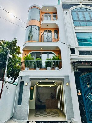 chủ cần bán nhà hẻm 6m ngô quyền - p9 - q5. 67m2 đang cho thuê 27 triệu. gần đại học kinh tế