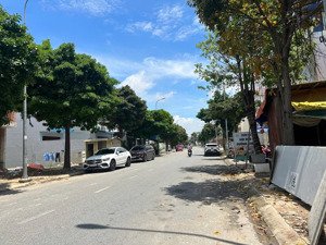 bán nhà mt hoàng hoa thám - nhà siêu đẹp - vị trí kinh doanh giá chỉ 8ty500