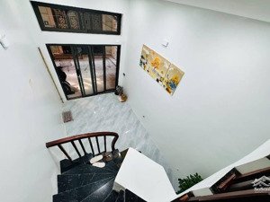 bán nhà đội cấn 22m2 7 tầng giá 5ty8 full nội thất duy nhất tại ba đình