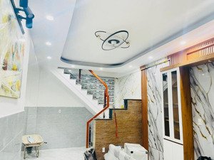 bán nhà riêng 5,3 tỷ, 40m2 tại phạm thế hiển, p4, q8, hcm