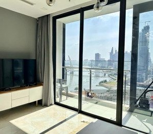bán căn hộ 2pn vinhomes golden river ba son, tầng cao view sông, bitexco, nhà rộng, có sổ hồng