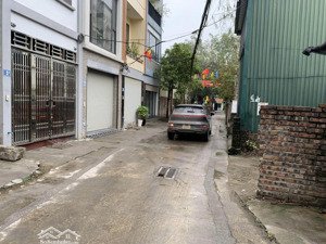 bán đất thạch bàn ngõ thông ô tô đỗ cửa, hai mặt thoáng dt: 95m2, mt: 6m chào giá: 12,3 tỷ