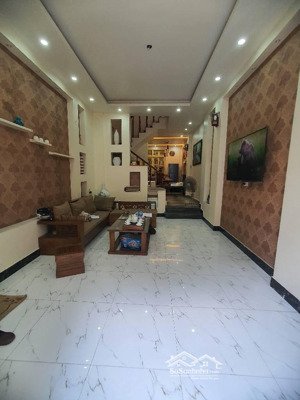 bán nhà phố bồ đề: hiếm, giá tốt, ngõ ô tô, 2 mặt ngõ, gần hồ, nhà dân, ở luôn, 50m, chỉ 10tỷ5