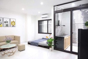 cầu giấy - lô góc, tòa 16 căn hộ dịch vụ 103m x 9m mặt tiền x 7 tầng - dòng tiền ~ 150tr/ tháng.