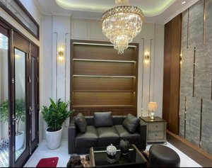 nhà đẹp tặng nội thất tiền tỷ - 20m ra ô tô - văn phú - hà đông