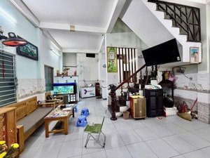 bán nhà 2 tầng mặt tiền đường hải phòng, 53m2, ngang 5, khu kinh doanh giá tốt