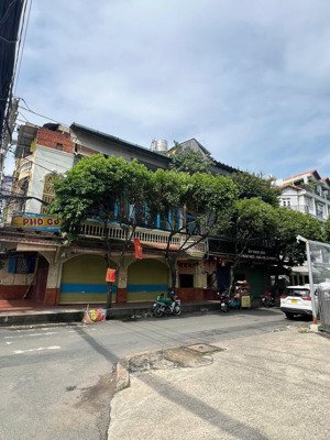 bán gấp nhà mt trần quốc toản dt 8m x 22m quận 3 dt 8m x 22m giá 36 tỷ chỉ hơn 200 triệu/m2