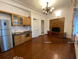 cho thuê căn hộ tầng 2 tại ngọc thuỵ, hồng tiến, long biên 70m2 2 pn 1 pk bếp giá 8 tr