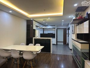 căn hộ 3pn full đồ tai diamond 48 lê văn lương giá chỉ từ 20tr 130m2 vào ở luôn .lh 